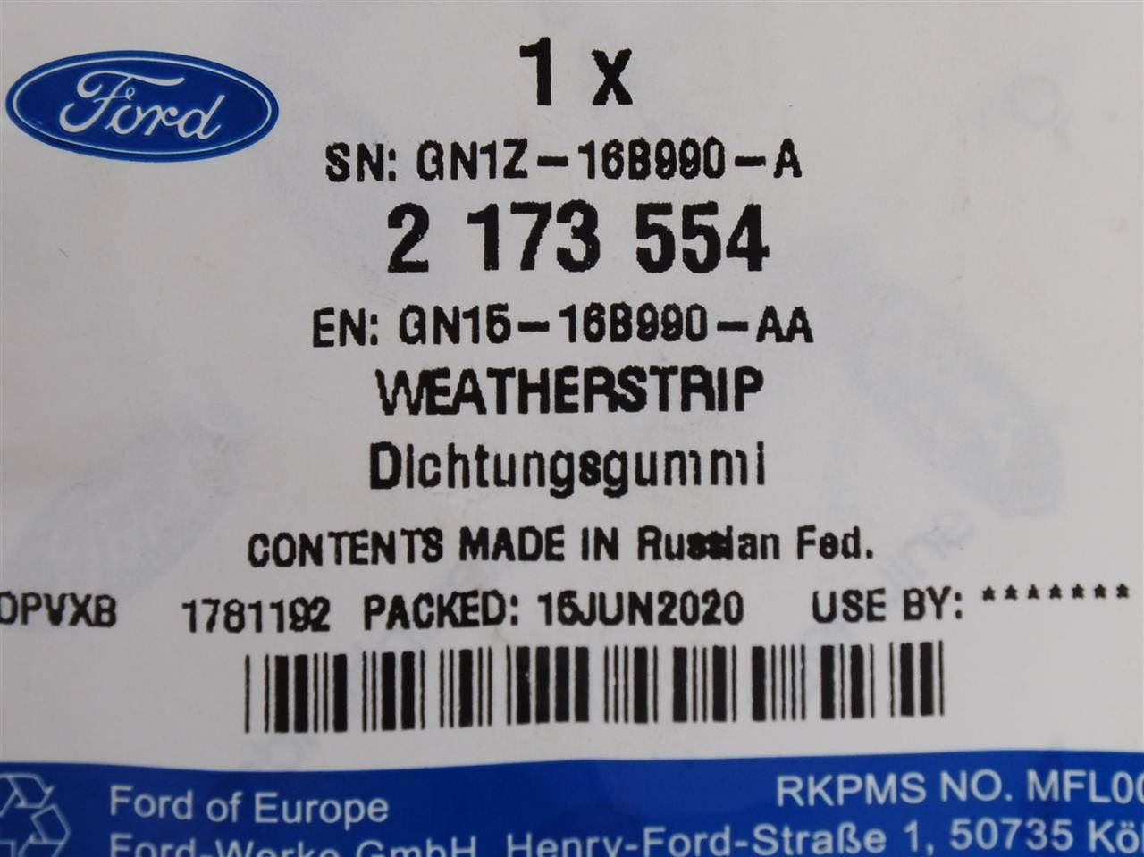 USZCZELKA MASKI PRZEDNIA ECOSPORT 17- _ 2173554 _ GN15-16B990-AA _ GN1Z-16B990-A