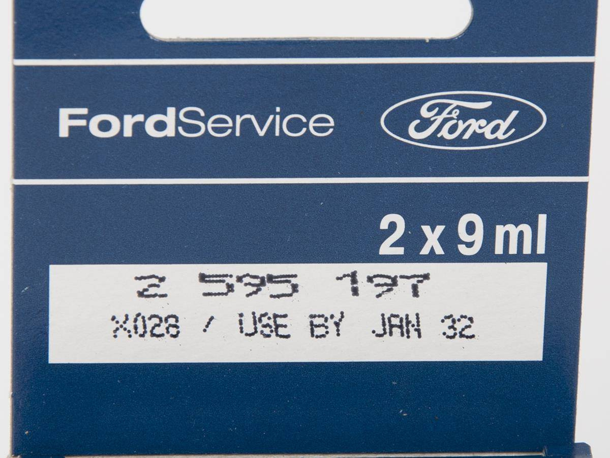 FARBA DO POPRAWEK FORD DIAMOND WHITE NO.2 FORD OE _ 2595197 _ 95SX-19K512-DHZAAB