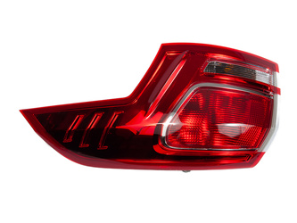 LAMPA PRAWA TYŁ B-MAX W BŁOTNIK