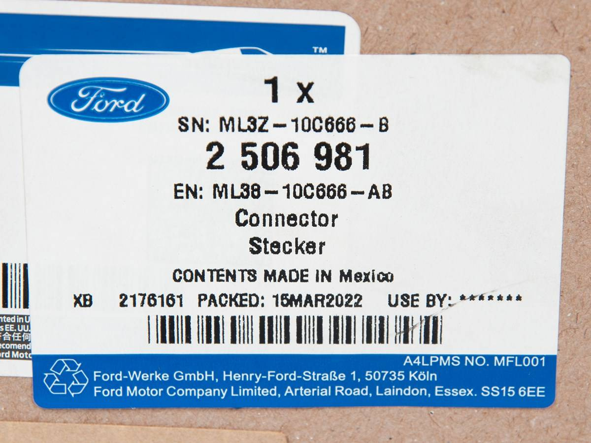 BEC-SKRZYNKA POŁ. AKUM. WYSOKONAP KUGA 20- _ 2506981 _ ML38-10C666-AB