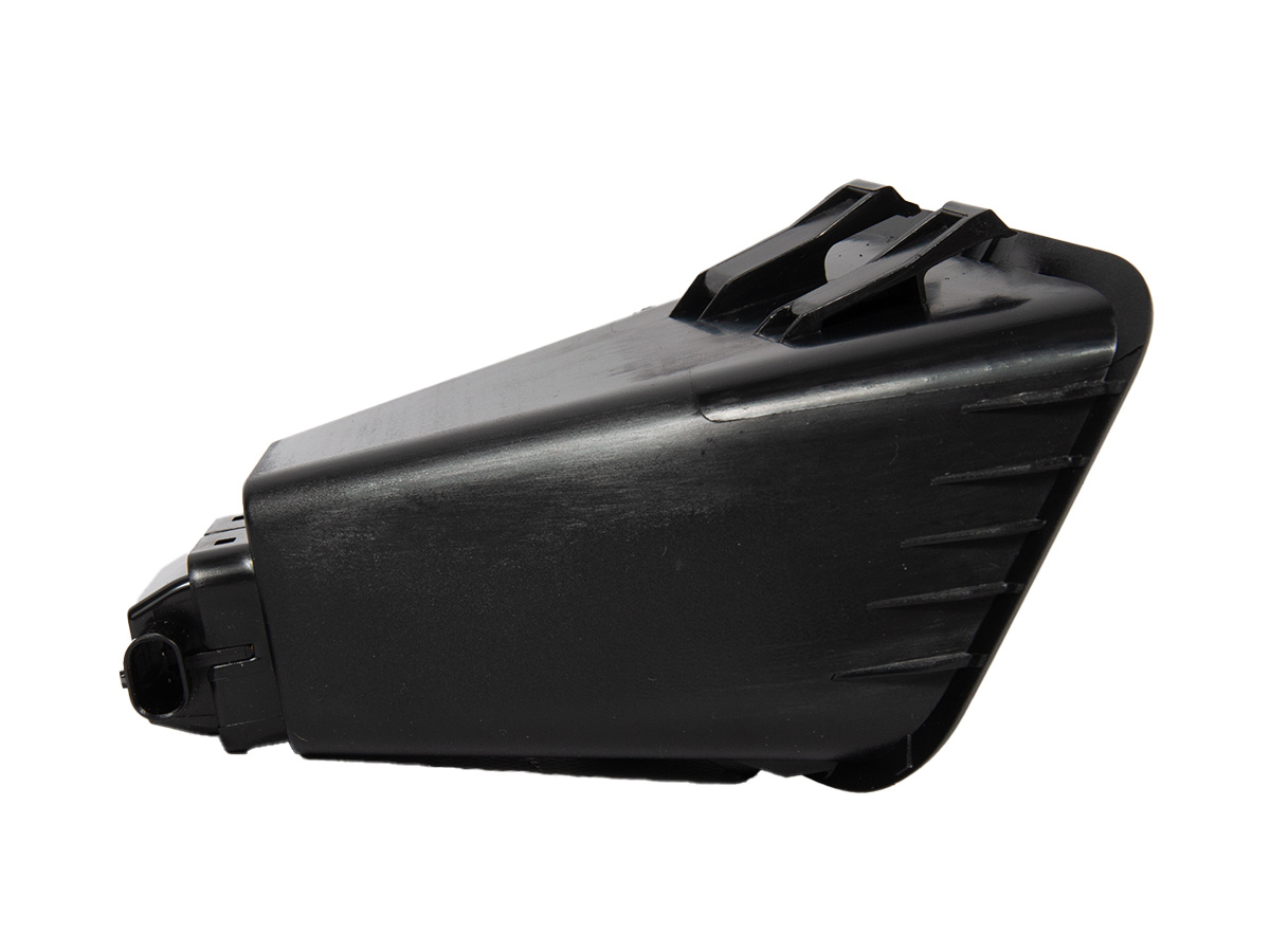 ŚWIATŁO PRAWE TABLICY REJESTRACYJNEJ RANGER 24- OE