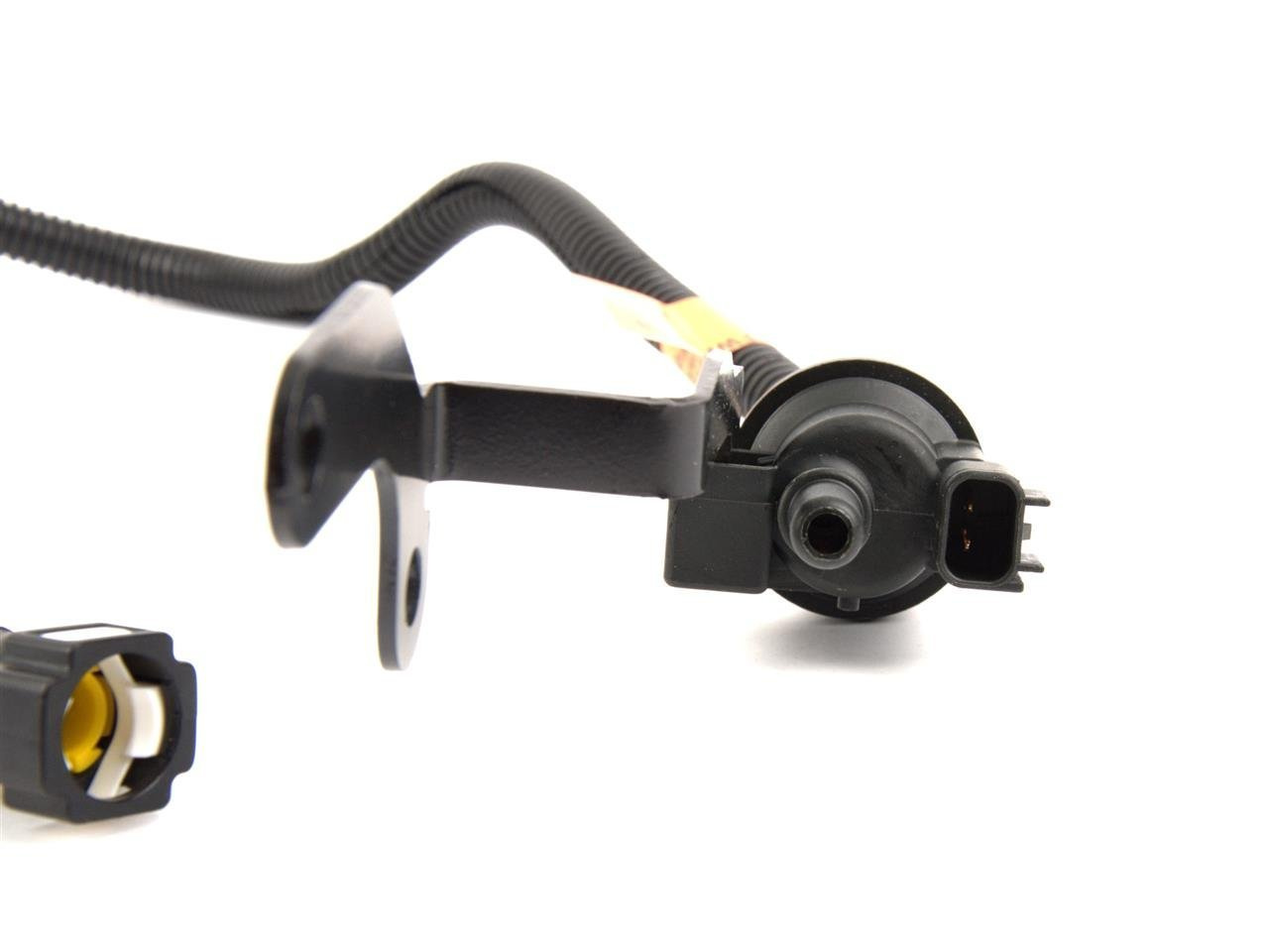 PRZEWÓD PODCIŚNIENIA MONDEO MK5 S-MAX 15- 2,0 EB _ 2595570 _ DG93-9D289-JG