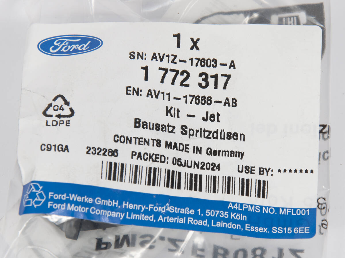 DYSZA SPRYSKIWACZA SZYBY PRZEDNIEJ TRANSIT 14- 19- _ 1772317 _ AV11-17666-AB