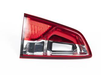 LAMPA PRAWA W KLAPĘ ECOSPORT 17- _ 2280911 _ CN15-13A602-CC