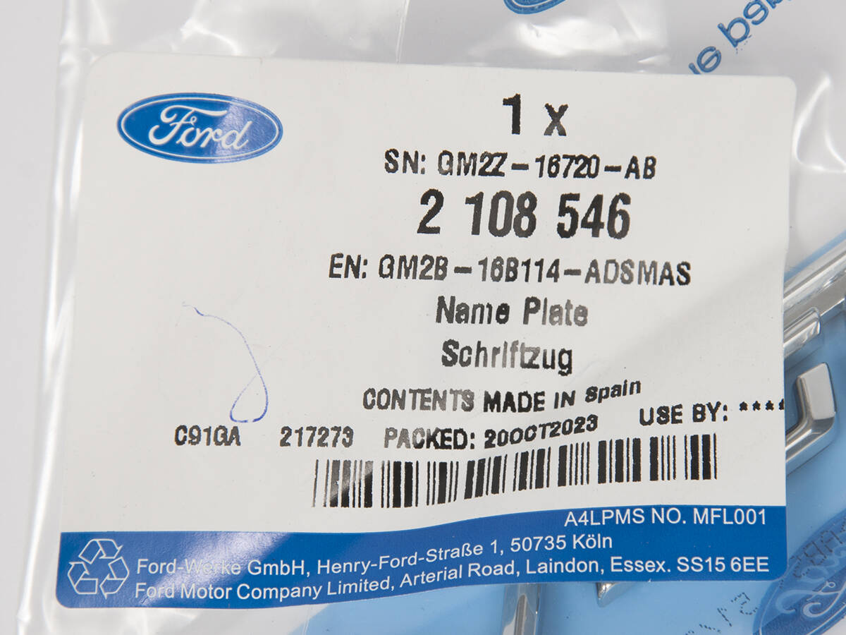 EMBLEMAT "VIGNALE" S-MAX 16- _ 2108546 _ GM2B-16B114-ADSMAS