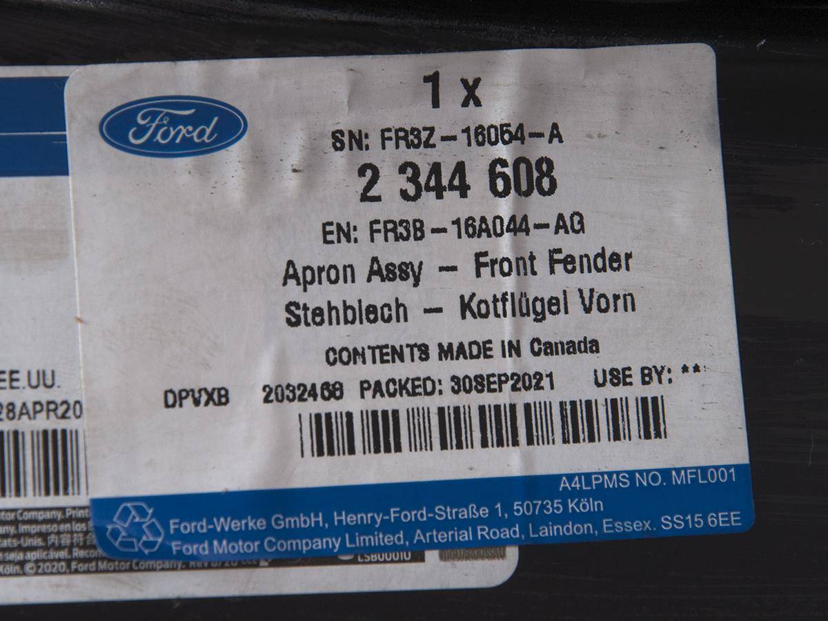 ĆWIARTKA PODŁUŻNICA PRAWA MUSTANG 15- 17- _ 2344608 _ FR3B-16A044-AG _ FR3Z-16054-A _ GTU_07