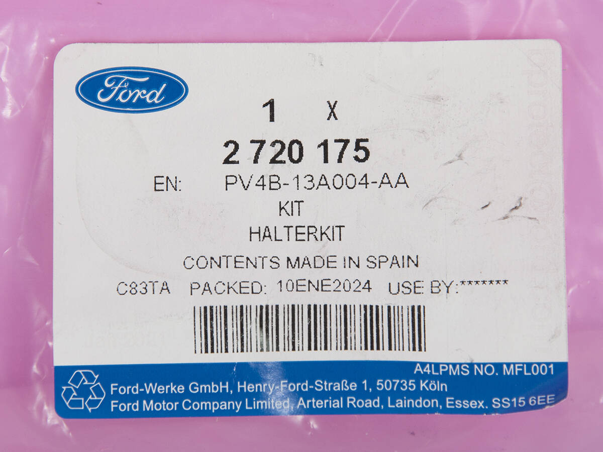 ZESTAW NAPRAWCZY REFLEKTORA PRAWEGO KUGA 24- OE _ 2720175 _ PV4B-13A004-AA