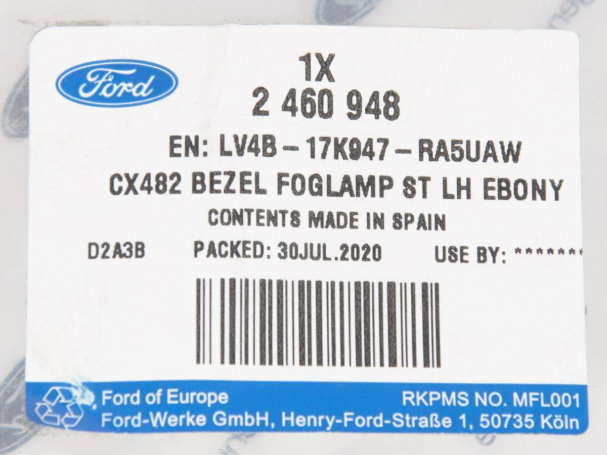 KRATKA LEWA HALOGENU KUGA 20- LINIA ST _ 2460948 _ LV4B-17K947-RA5UAW