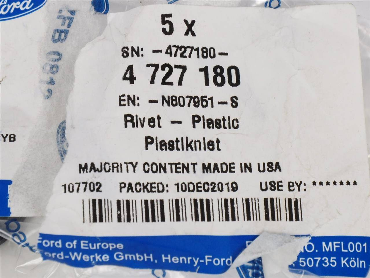 SWORZEŃ WCISKANY KUGA 12- EDGE 15-18 NADWOZIA _ 4727180 _ N807951-S _ N807951-STYŁ