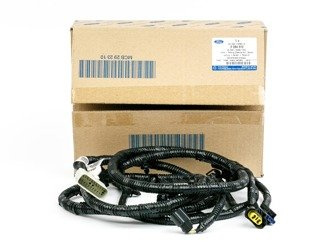 WIĄZKA ZDERZAKA PRZÓD KUGA 2016-18 _ 2084912 _ GV4T-15K867-MED _ GV4Z-15K867-B