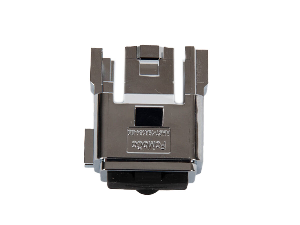 OBUDOWA PORTU USB C-MAX 07-10 FIESTA 08-12 KUGA 08-12 _ 1715190_ 8M5T-19A164-BB