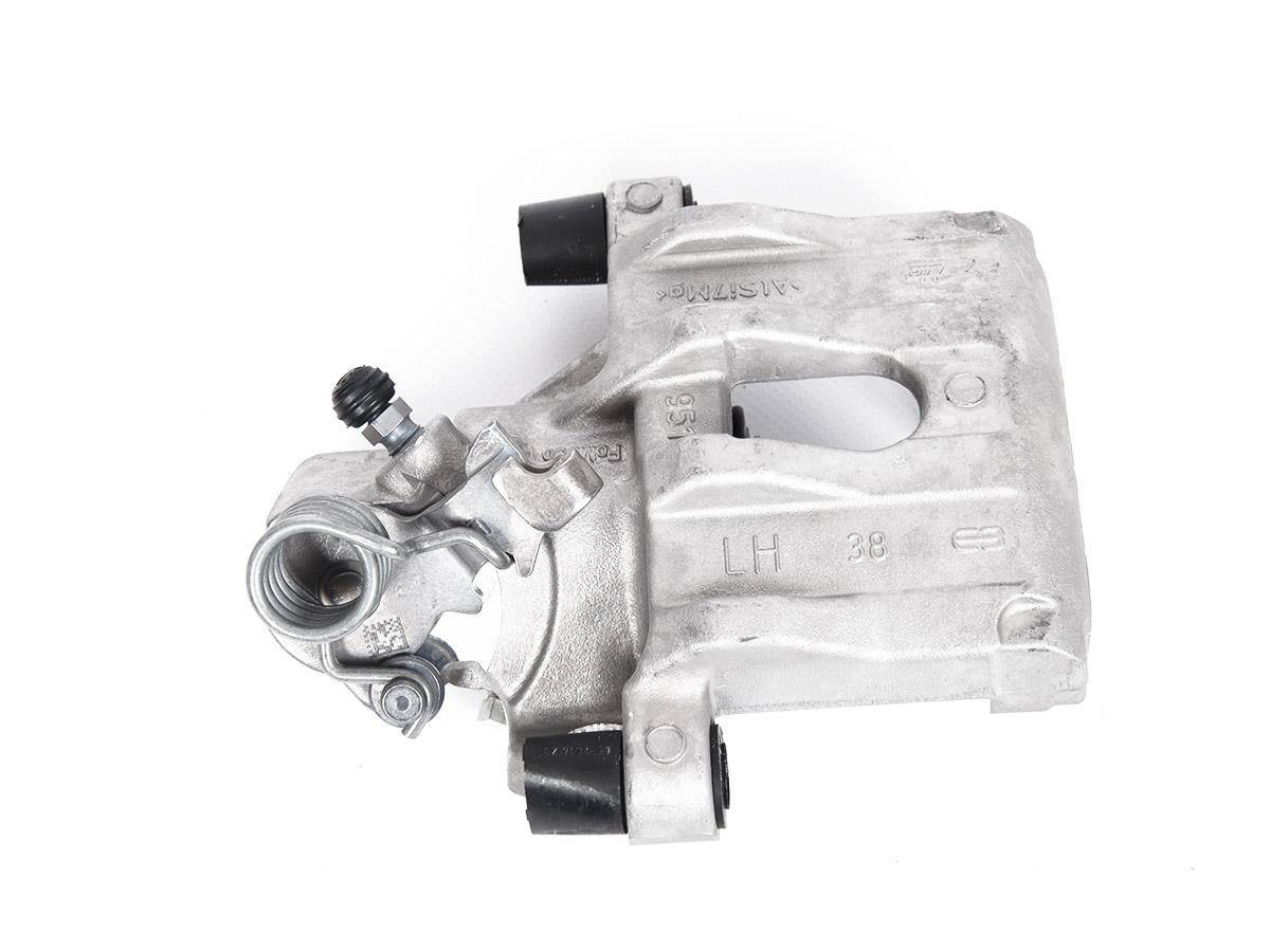 ZACISK HAMULCOWY TYLNY LEWY C-MAX/GRAND C-MAX 10-15 / FOCUS 14-20 / KUGA 12- _ 2210215 _ 8M51-2M089-BE