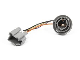 OPRAWKA ŻARÓWKI TYŁ MONDEO 10-14 SEDAN _ 1694954 _ BS71-13A412-AA