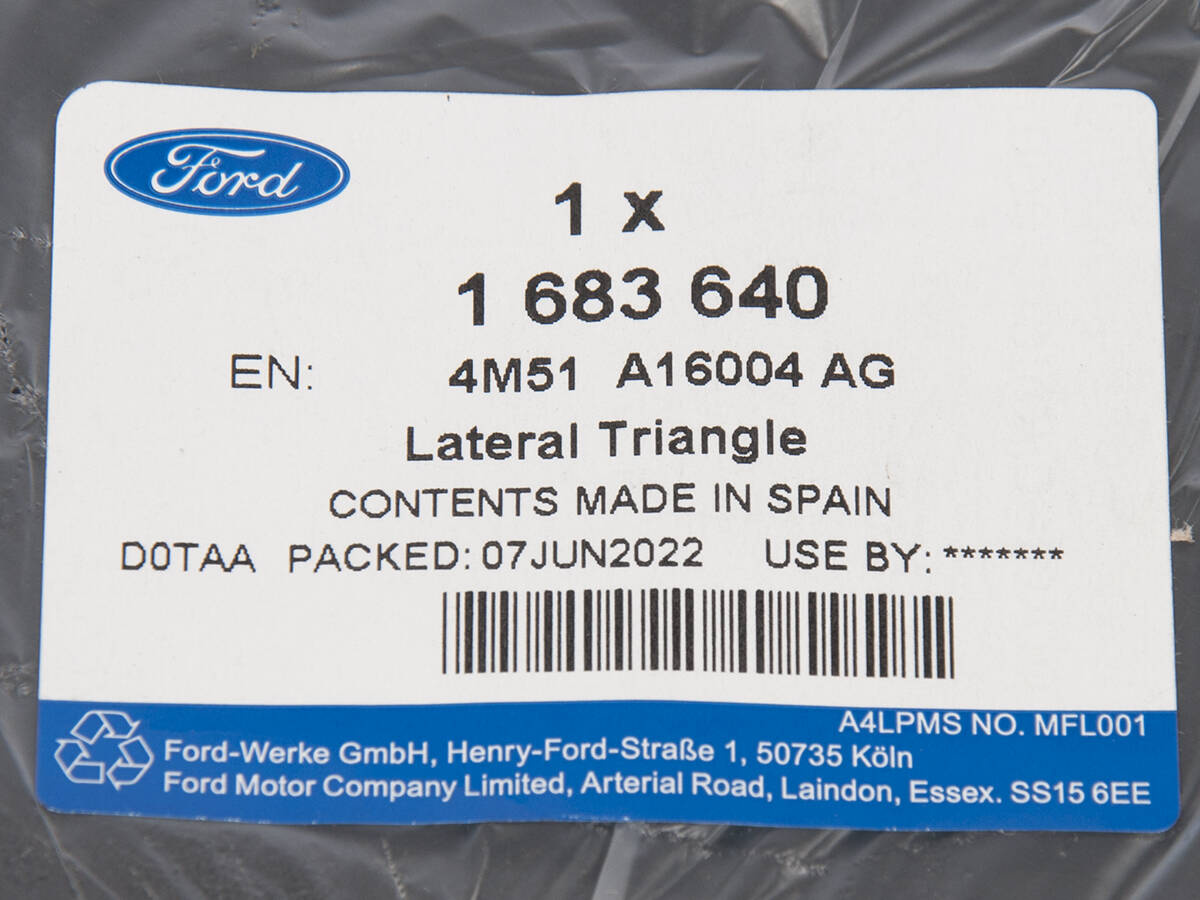 LISTWA TRÓJKĄT LEWA PRZY LUSTERKU FOCUS 04-08 _ 1683640 _ 4M51-A16004-AG