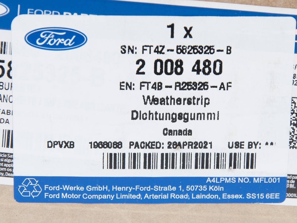 USZCZELKA LEWA DRZWI TYŁ EDGE 15- 18- _ 2008480 _ FT4B-R25325-AF _ FT4Z-5825325-B