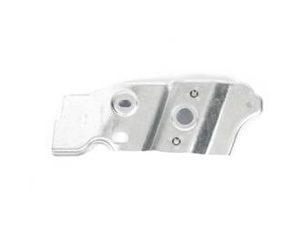 UCHWYT BŁOTNIKA LEWY MUSTANG 15-17 _ 2011745 _ FR3B-16C199-AD _ FR3Z-16C199-B