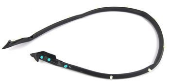 USZCZELKA MASKI MUSTANG 2015-2017 _ 5316156 _ FR3B-16C824-AC _ FR3Z-16A238-B