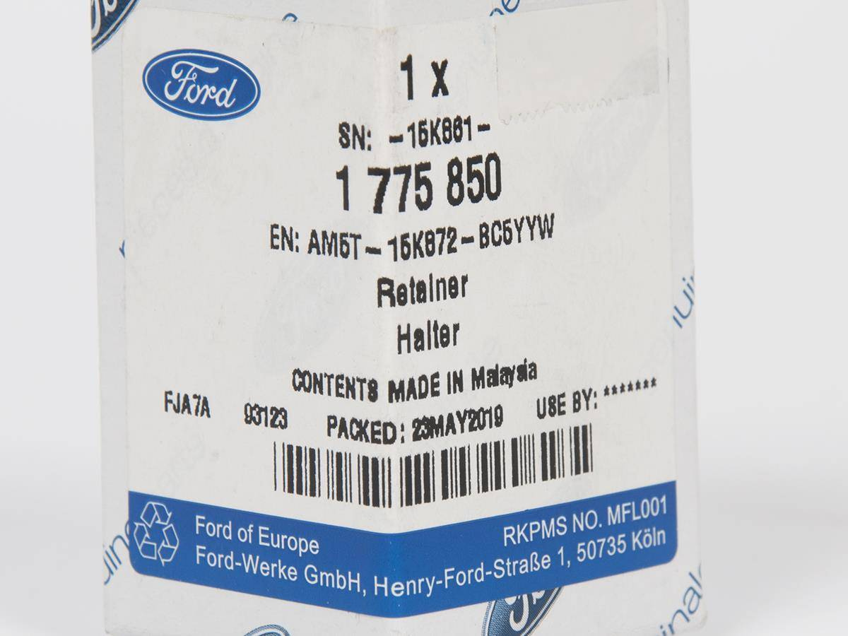 KOSZYK CZUJNIKA PARKOWANIA WEW PRAWY FOCUS C-MAX 10-15 _ 1775850 _ AM5T-15K872-BC5YYW