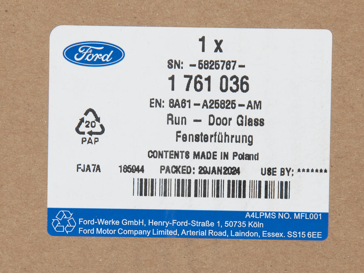 USZCZELKA LEWA SZYBY DRZWI PRZÓD FIESTA 11- 12-19 _ 1761036 _ 8A61-A25825-AM