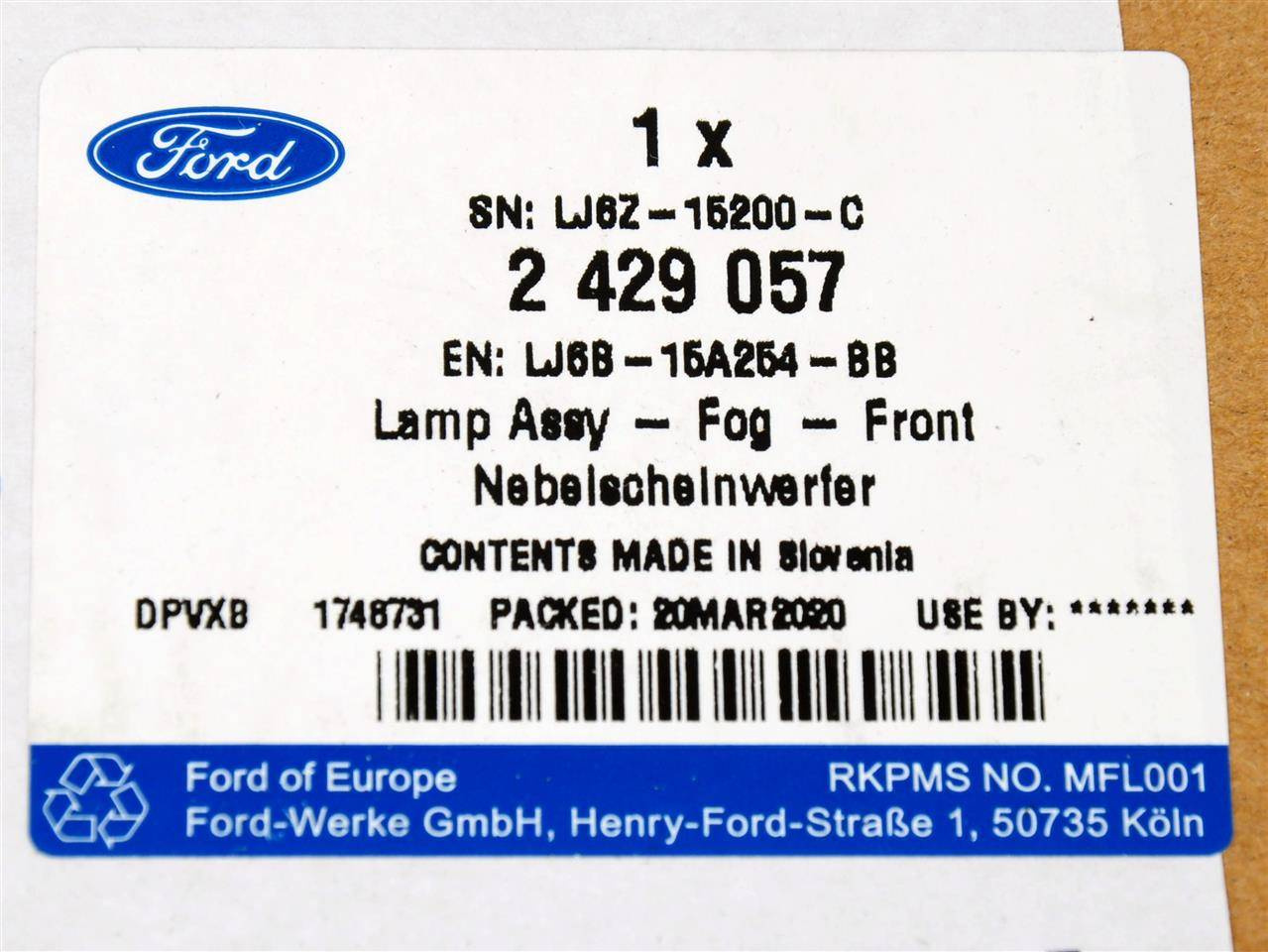 HALOGEN PRAWY FORD KUGA ESCAPE USA 20- LED _ 2429057 _ LJ6B-15A254-BB _ LJ6Z-15200-C