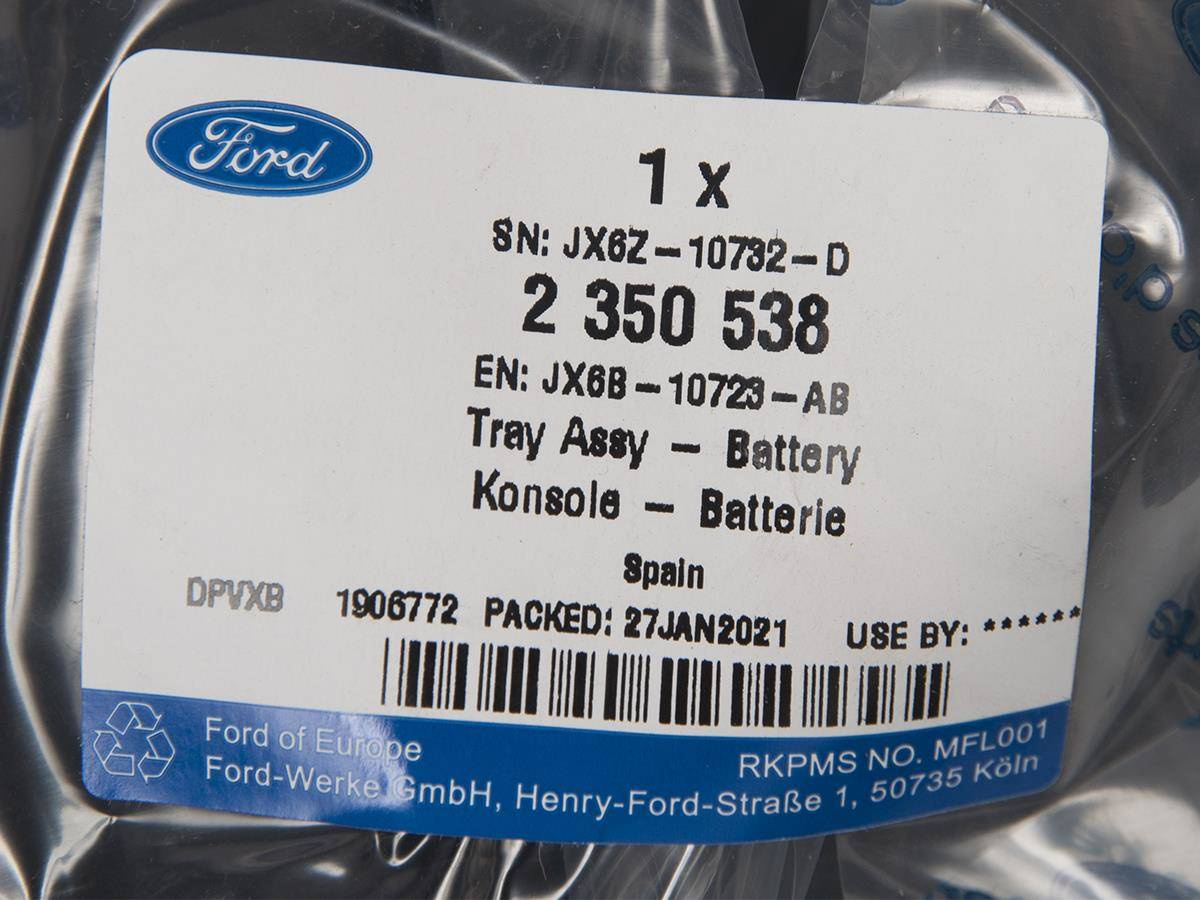 PODSTAWA AKUMULATORA KUGA 20- FOCUS 18- _ 2350538 _ JX6B-10723-AB _ JX6Z-10732-D _ GTU_07