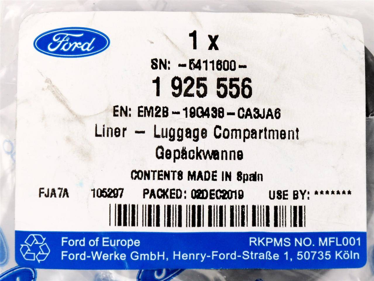 ZAŚLEPKA WYKŁADZINY BAGAŻNIKA S-MAX 15- _ 1925556 _ EM2B-19G438-CA3JA6 _ GTU_07