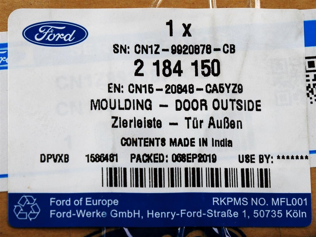 LISTWA DRZWI PRZÓD PRAWA ECOSPORT 2017- _ 2184150 _ CN15-20848-CA5YZ9