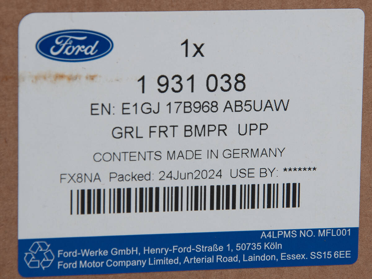 GRILL ZDERZAKA PRZÓD FORD S-MAX 15- ST-LINE _ 1931038 _ E1GJ-17B968-AB5UAW