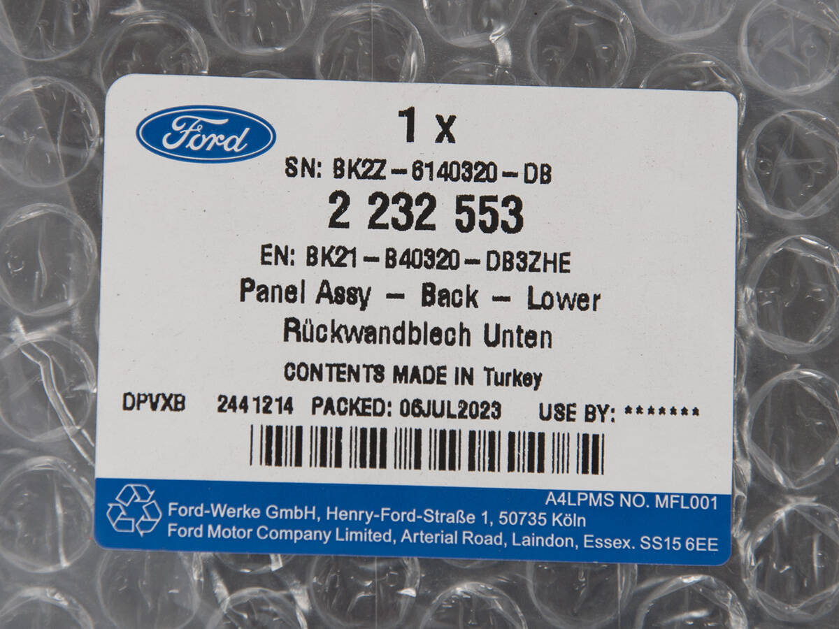 NAKŁADKA PASA TYLNEGO TRANSIT TOURNEO/CUSTOM 18- _ 2232553 _ BK21-B40320-DB3ZHE _ GTU_07