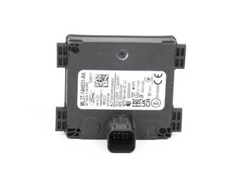 CZUJNIK MARTWEGO POLA PRZÓD TYŁ MUSTANG MACH-E 21- _ 2657693 _ ML3T-14H031-AK _ ML3Z-14C689-G