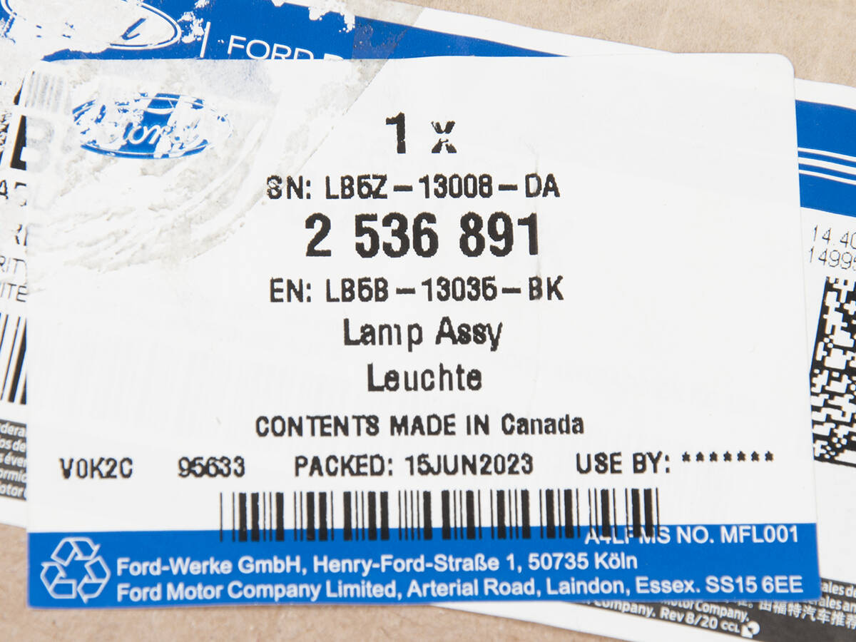 REFLEKTOR LEWY FORD EXPLORER 20- USA _ 2536891 _ LB5B-13035-BH _ LB5Z-13008-BC