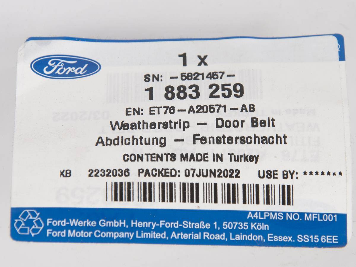 "LISTWA PRZYSZYBOWA LEWA PRZÓD COURIER 14- _ 1883259 _ ET76-A20571-AB"