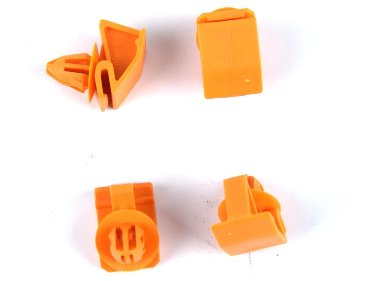 SPINKA KOŁEK LISTWY PROGOWEJ S-MAX / GALAXY 2015- _ 5347443 _ W790341-S900