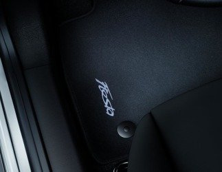 DYWANIKI WELUROWE PRZÓD FIESTA 11- 12- S-MAX / GALAXY 14- _ 2401522 _ AM8A6J-130B18-GA3YYW