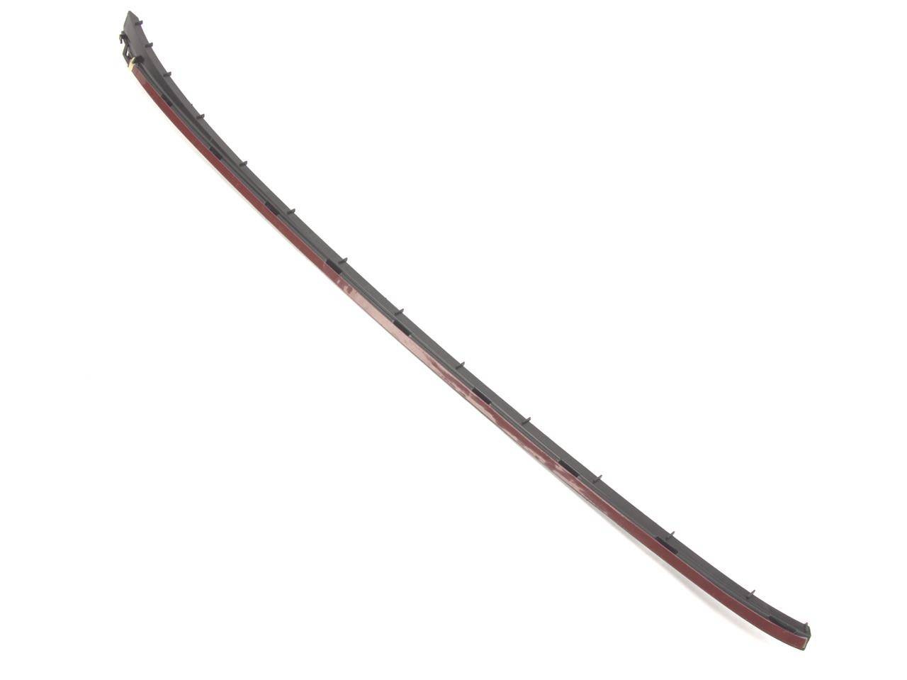 LISTWA PRAWA SZYBY CZOŁOWEJ FOCUS MK3 /FL _ 2002777 _ BM51-A03178-AC _ GTU_07