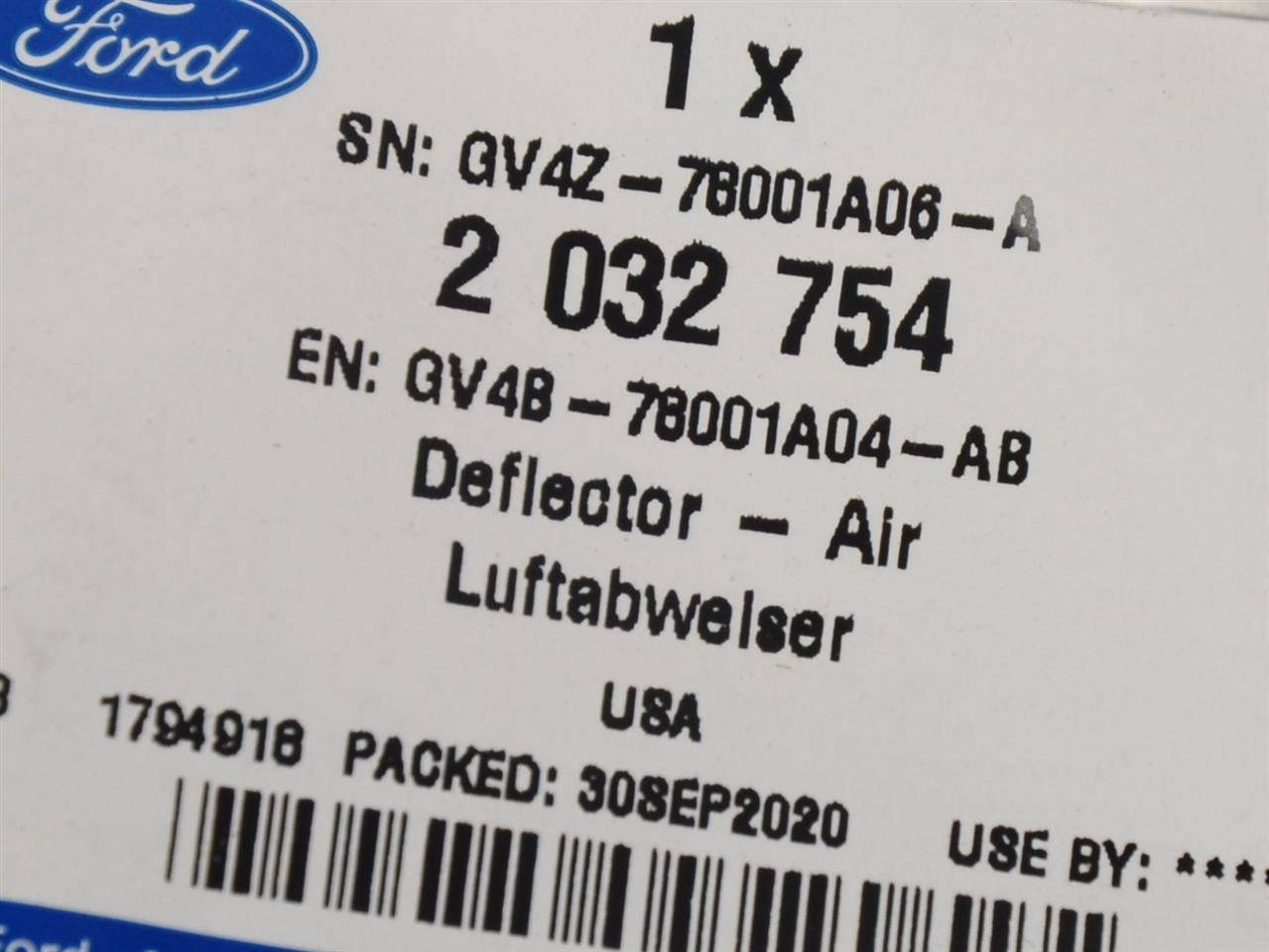 KIEROWNICA POWIETRZA TYLNA PRAWA KUGA ESCAPE 16- _ 2032754 _ GV4B-78001A04-AB _ GV4Z-78001A06-A