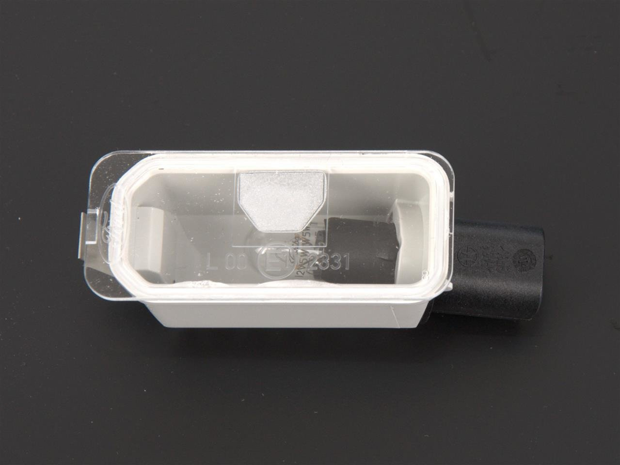 ŚWIATŁO TABLICY REJESTRACYJNEJ FORD MONDEO 07-14 _ 1479968 _ 7S71-13550-AB