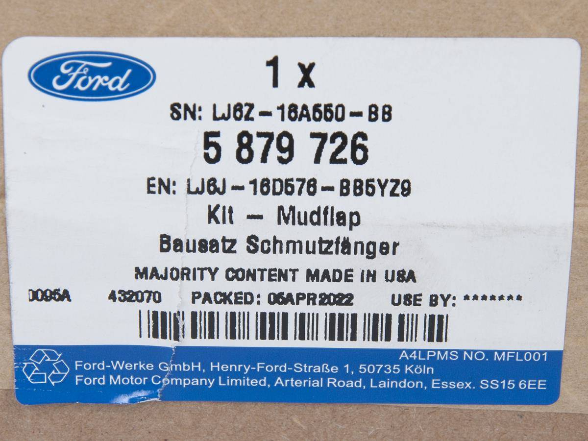 CHLAPACZE TYŁ FORD KUGA ESCAPE USA 20- _ 5879726 _ LJ6J-16D576-BA5YZ9 _ LJ6Z-16A550-BA