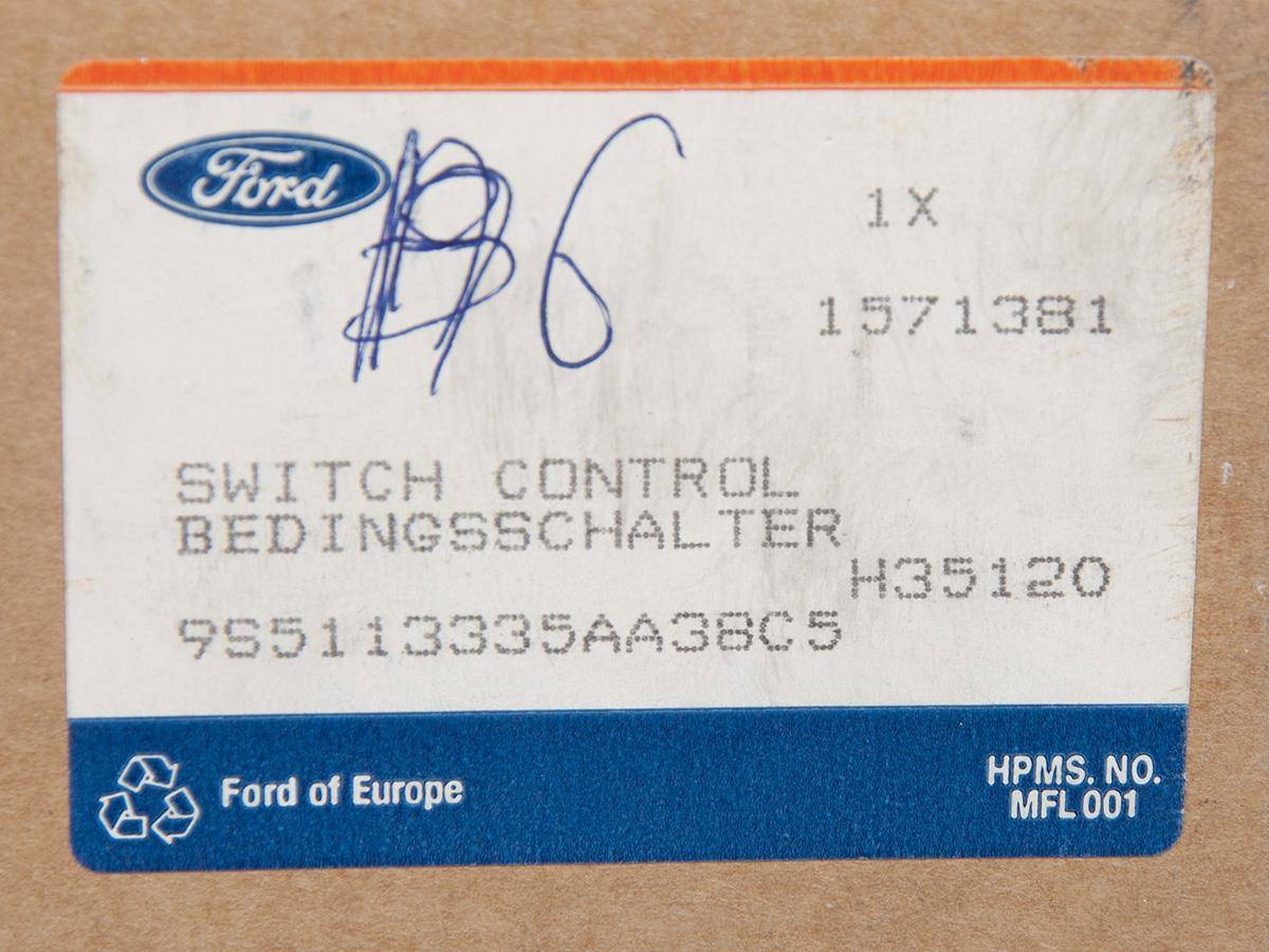 PRZEŁĄCZNIK ZESPOLONY KIEROWNICY KA 08-16 _ 1571381 _ CS51-13335-AA38C5