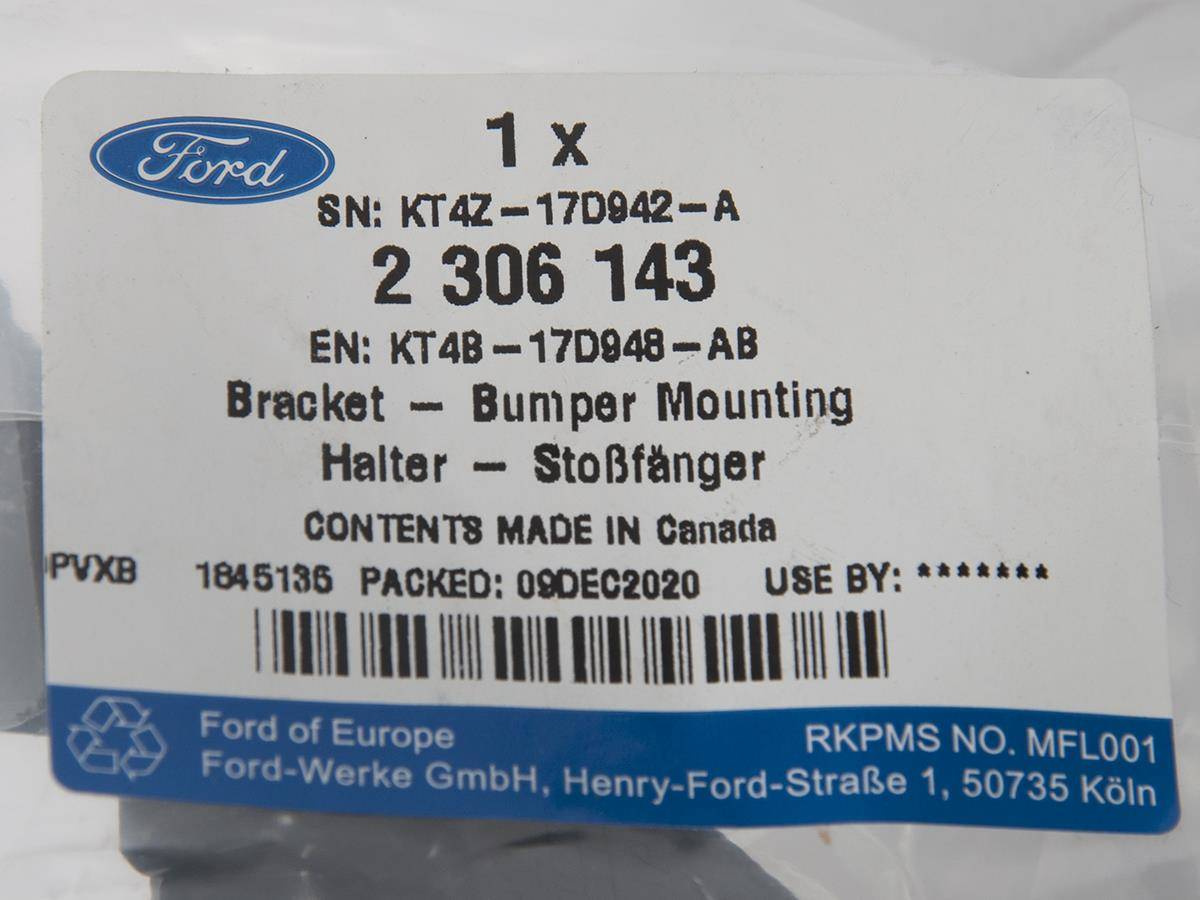 ŚLIZG PRAWY GÓRNY ZDERZAKA TYŁ EDGE 2018- _ 2306143 _ KT4B-17D948-AB _ KT4Z-17D942-A _ GTU_07