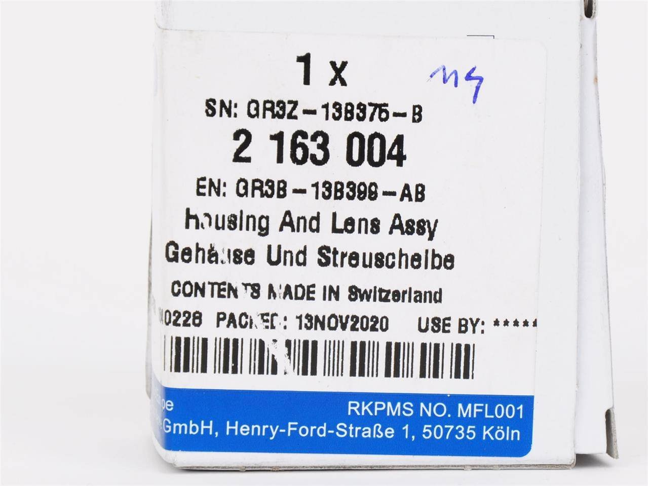 PROJEKTOR LEWY OŚWIETLENIA PROGU MUSTANG 2015- _ 2163004 _ GR3B-13B399-AB GR3B-13B399-AA _ GR3Z-13B375-A