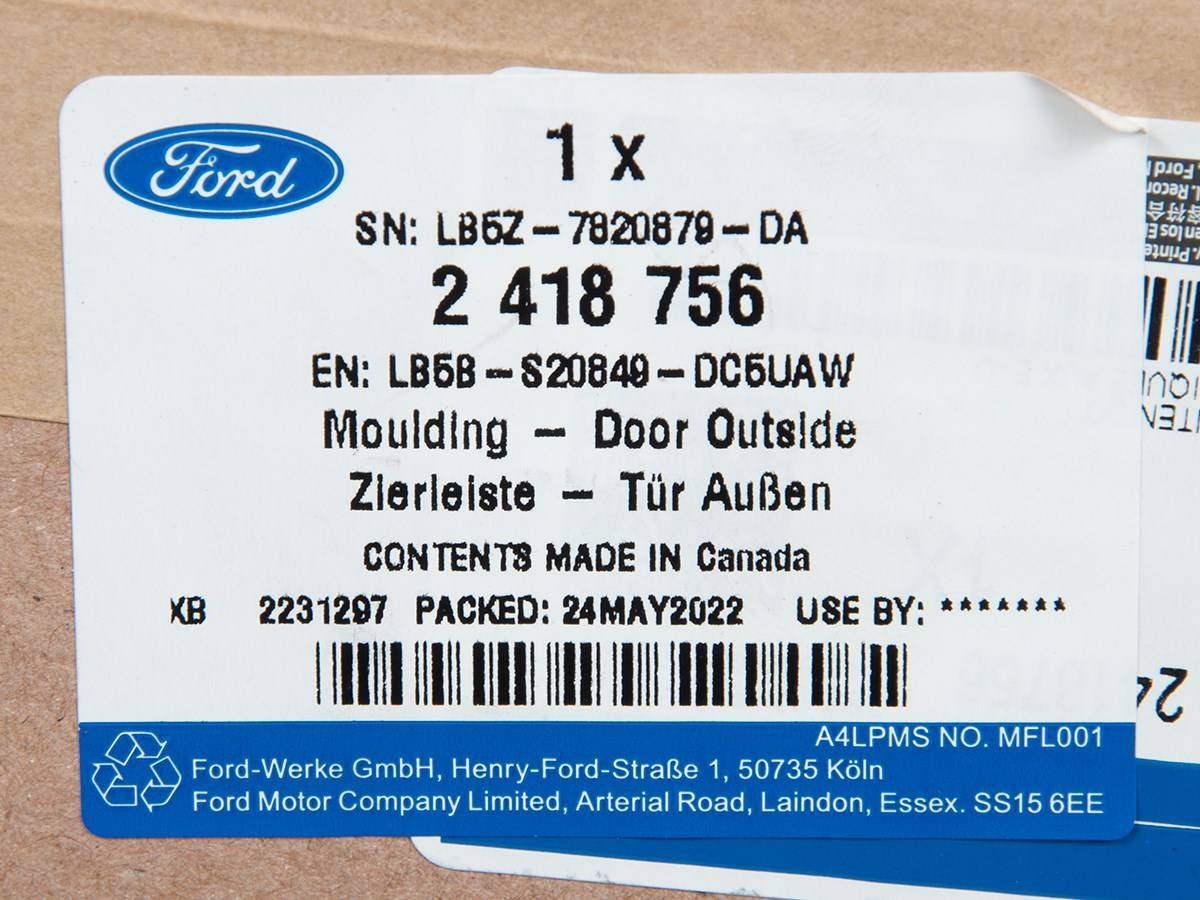 84057

RC限定シリーズ 

1/12RC ブラックポルシェ 934 MAZDA CX-5 II KF 2017+ OSŁONA ZDERZAKA PRZEDNIEGO 5905226094183 za