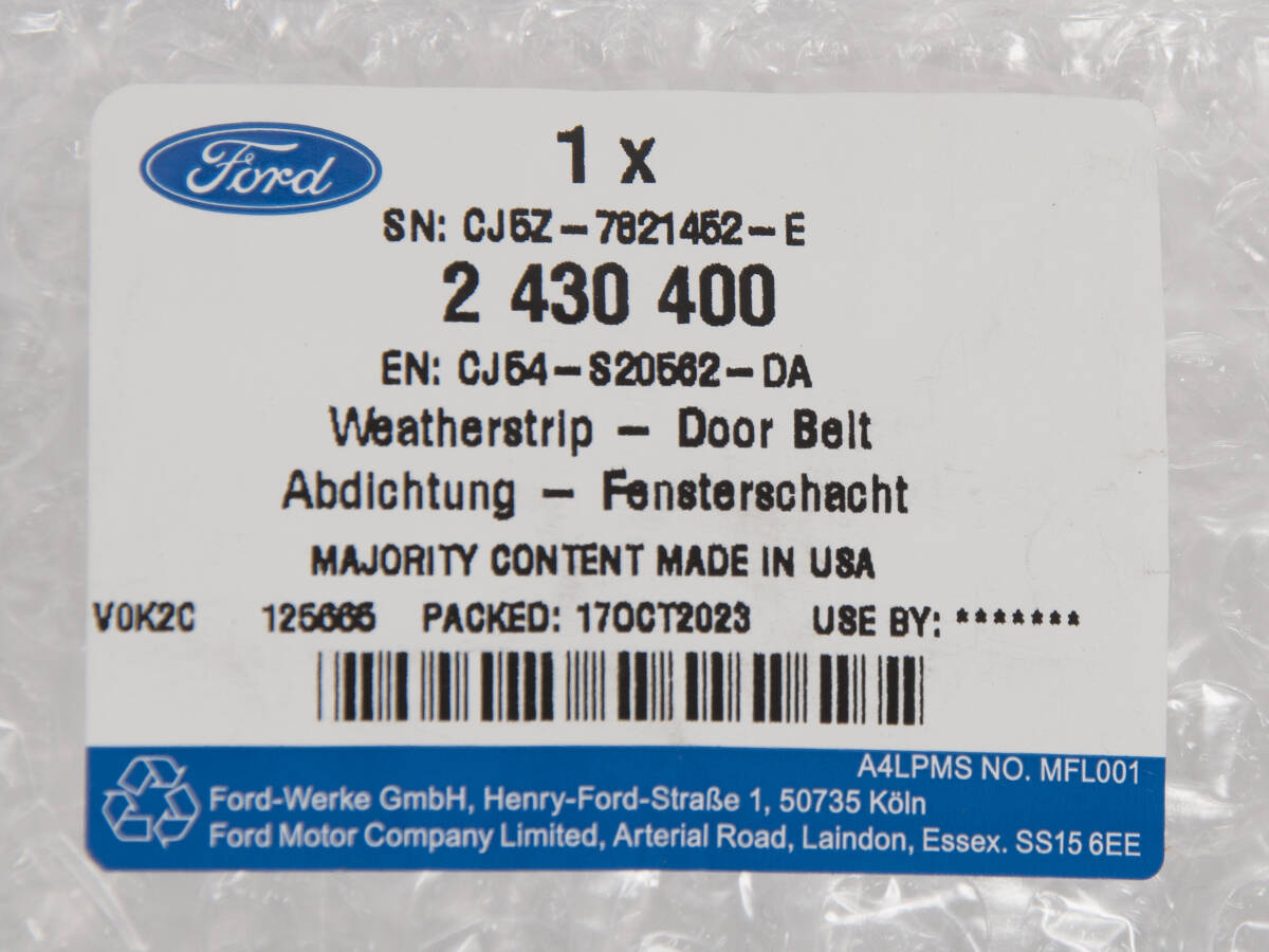 LISTWA PRZYSZYBOWA PRAWA PRZÓD KUGA 12-19 CHROM _ 2430400 _ CJ54-S20562-DA