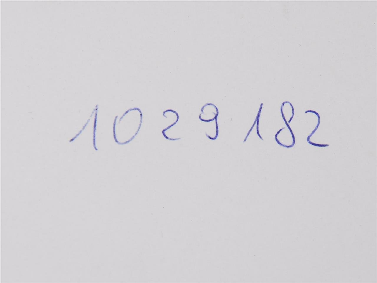 SPINKA KOŁEK KRATKA CHŁODNICY, DRZWI MONDEO 07-14 _ 1029182 _ W704453-S300