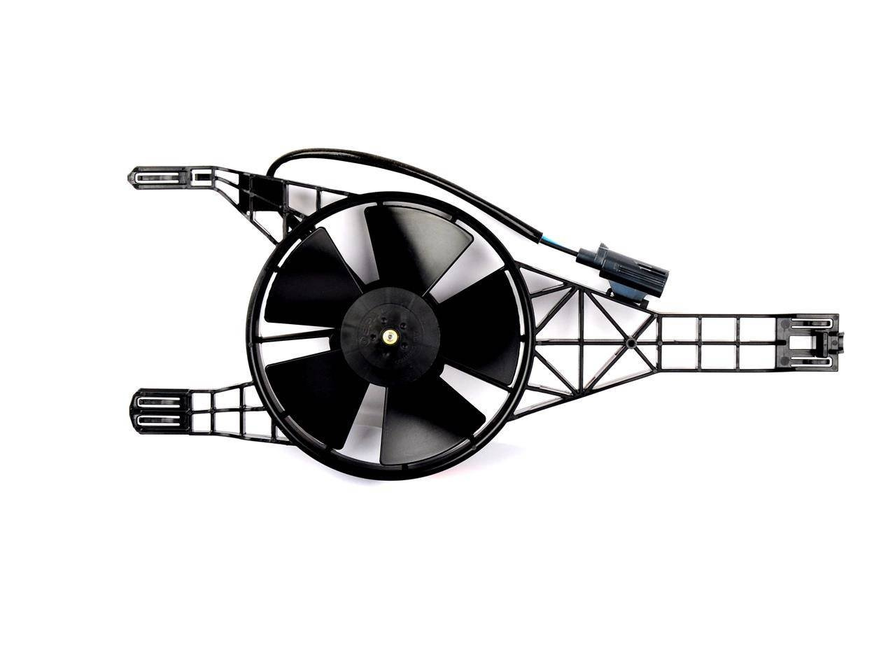 WENTYLATOR IMTERCOOLERA 1.0 ECOBOOST FIESTA 2017- ECOSPORT 2017- _ 2066445 _ H1BG-8W601-AB _ H1BZ-8C607-A