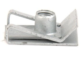 NAKRĘTKA U ZBIORNIKA PŁYNU WSPOMAGANIA FOCUS KUGA _ 1435635 _ W711670-S442 _ W711670-S442