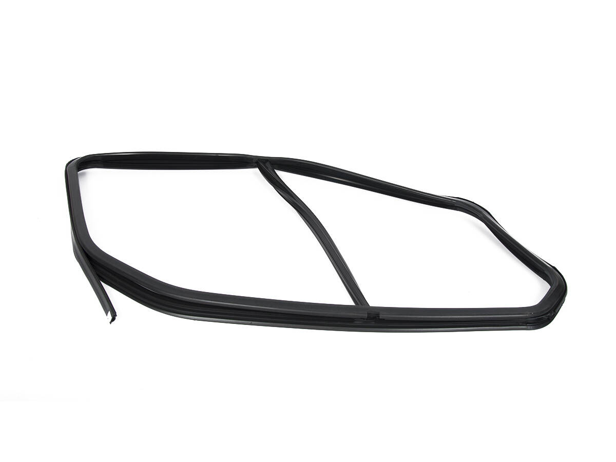 USZCZELKA LEWA SZYBY PRZEDNIEJ CUSTOM 12- _ 2393826 _ BK21-V21511-AN