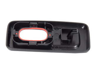 ZAŚLEPKA PRAWA ZACZEPU KANAPY TYŁ FOCUS 18- OE