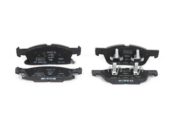 KLOCKI HAMULCOWE PRZÓD KUGA 20- FOCUS 19- _ 2404736 _ KTLX61-2K021-CYC