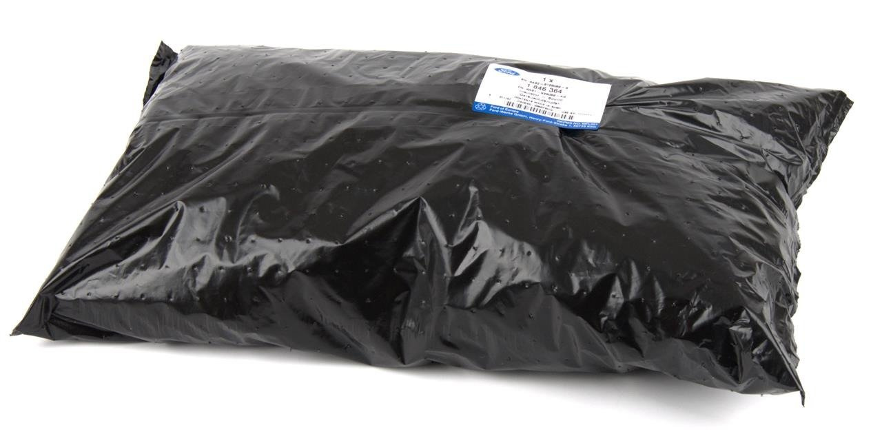 IZOLACJA BŁOTNIKA PRZÓD ECOSPORT KUGA MONDEO _ 1846364 _ 8A61-B28082-AB _ 8A6Z-6128082-B _ GTU_07